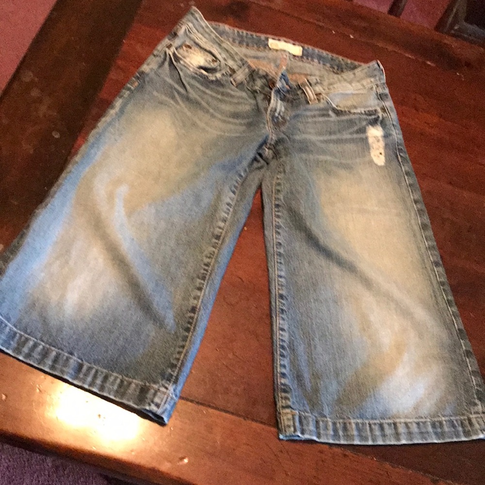 BKE Denim gauchos/capris - Picture 2 of 5
